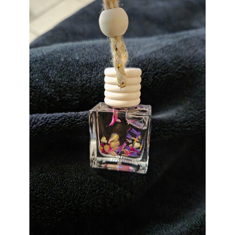 Walk in the Woods Car Air Freshener - Oil Diffuser Aromatherapy